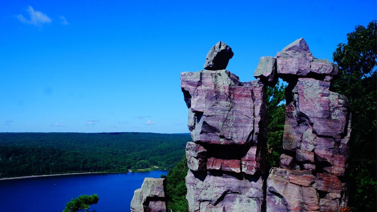 Devils Lake State Park - Natural Wonderland